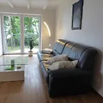 Weisser Berg Am Bungeweg 公寓